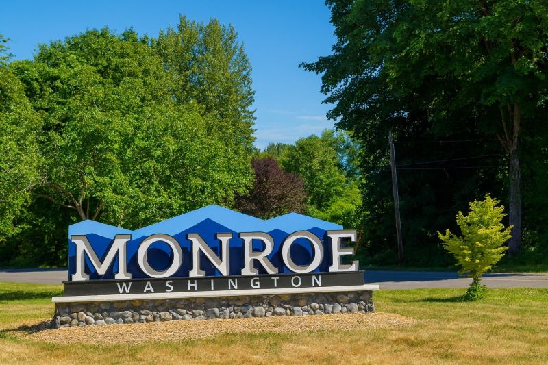 Best Bathtub Installation pros in Monroe, WA