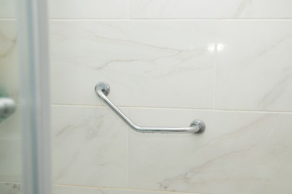 Cost of Mobility Shower Installation in Seattle